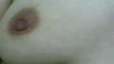 Ma petite chéri écarte bien sa chatte