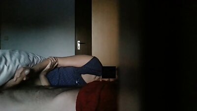 Seksi senior sebelah memerlukan beberapa zakar